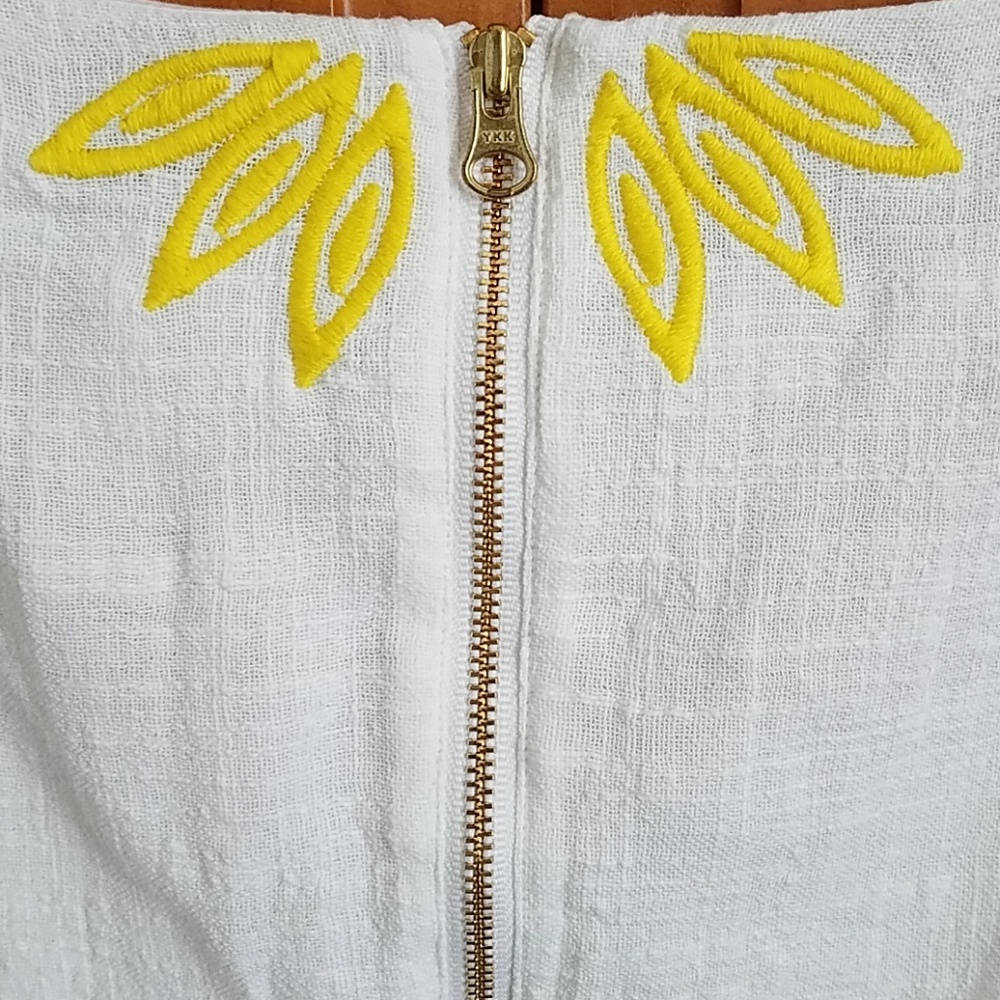 Vineyard Vines White Linen Midi Dress with Yellow Embroidery - Picture 6 of 6
